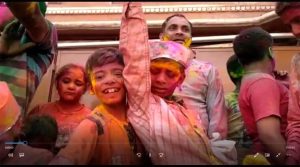 Holi was played fiercely after two years, thousands of people arrived to play Holi with Govind Devji in Jaipur